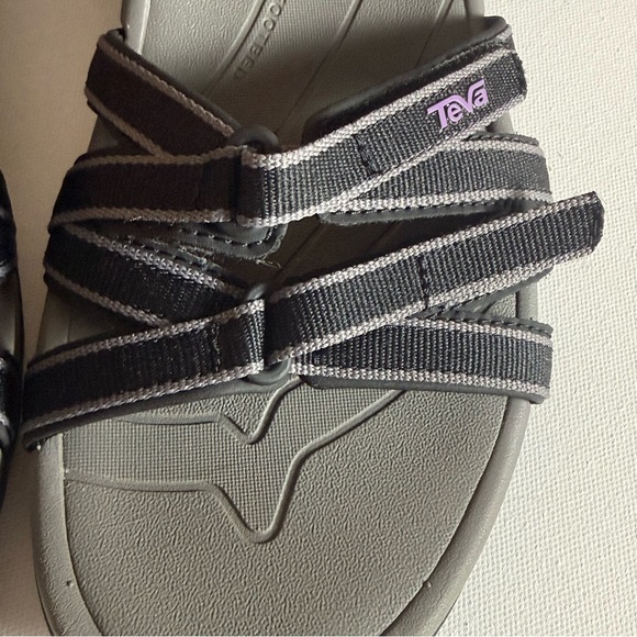 Teva Women's Hiking Sandals Black Gray Purple Size 10 Adjustable Sport Outdoor - Picture 9 of 9